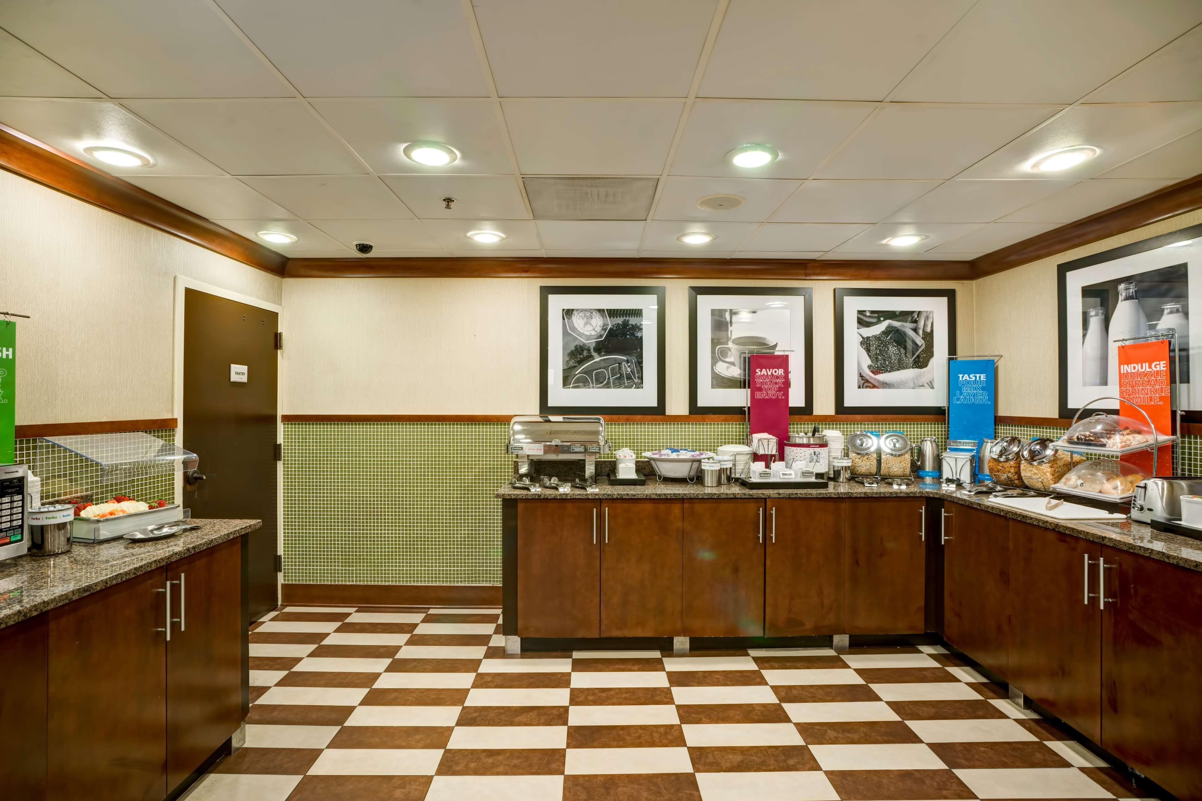 Hampton Inn Birmingham/Mountain Brook Zewnętrze zdjęcie