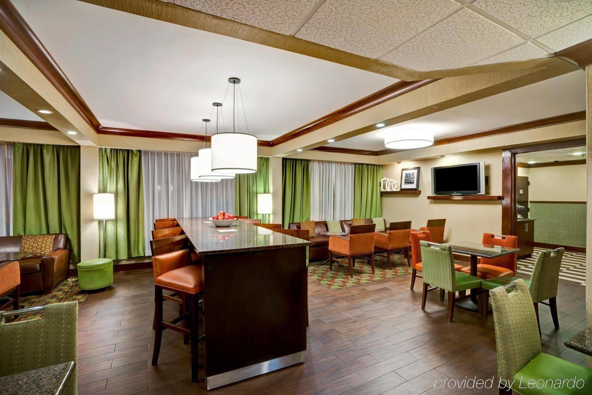 Hampton Inn Birmingham/Mountain Brook Zewnętrze zdjęcie