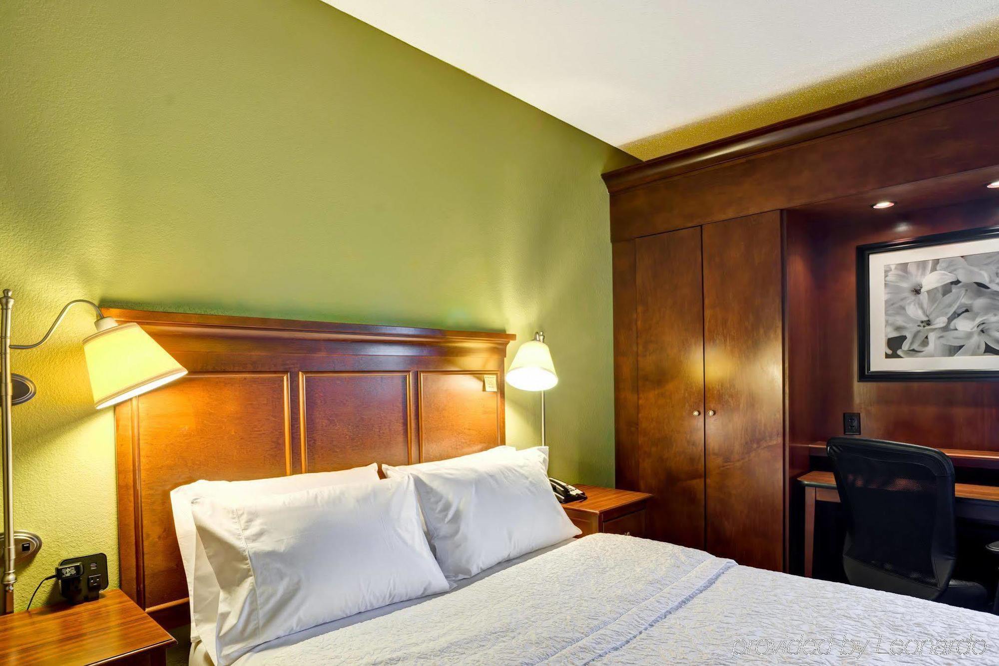 Hampton Inn Birmingham/Mountain Brook Zewnętrze zdjęcie